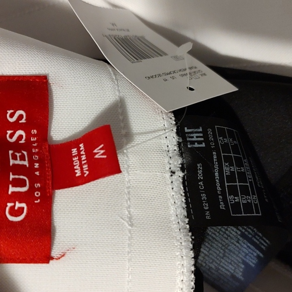 NWT Guess Pearl Mesh Cropped Leggings - Picture 5 of 6